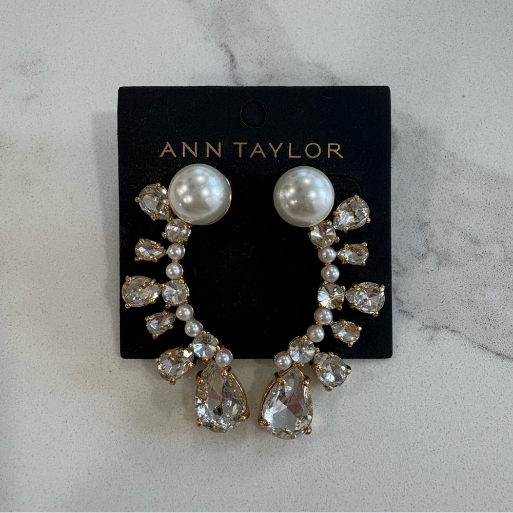 Ann Taylor Gold Rhinestone Pearl Drop Earrings